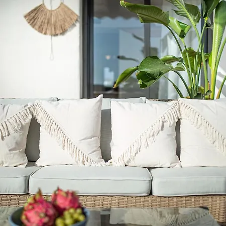 Ocean View Resina Golf Marbella/estepona Apartment